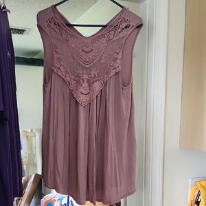 Lace Detail Mauve Top & Green Tank top